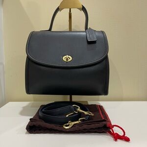 Vintage Coach Manor Bag (Navy Blue)